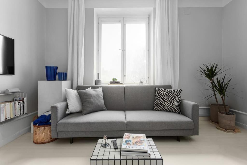 Harju 8 - Stylish - Minimalist - Location Apartment Helsinki